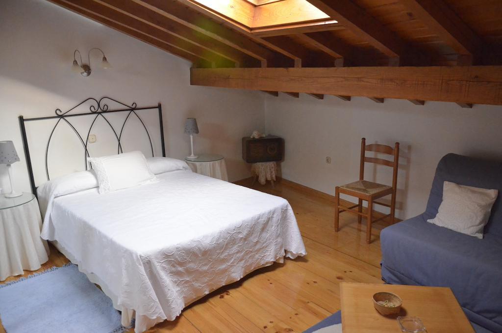 Casa De La Parra Villa Mogarraz Room photo